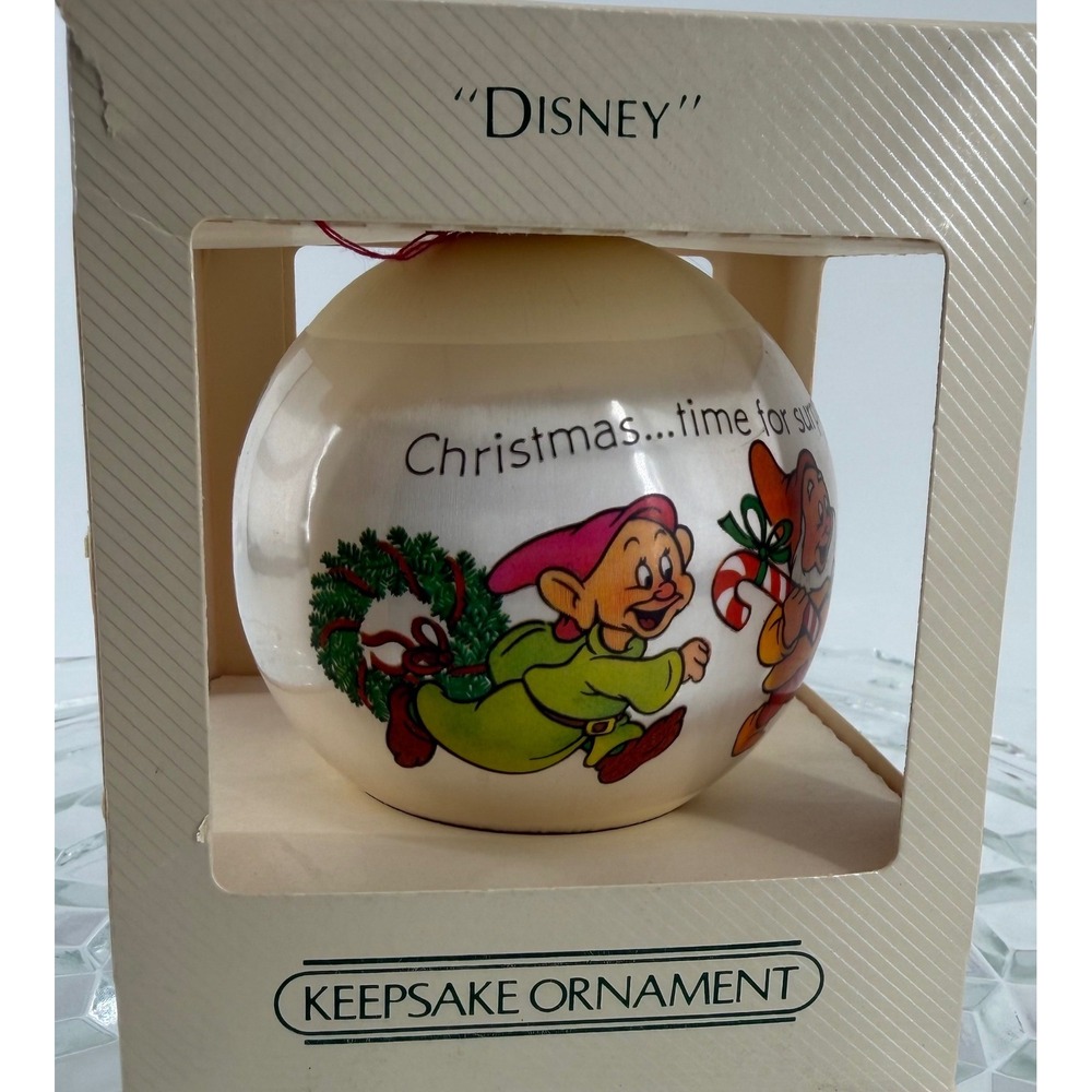 Hallmark Keep Disney 1982 Unbreakable Satin Ornament Snow White Dwarfs Christmas